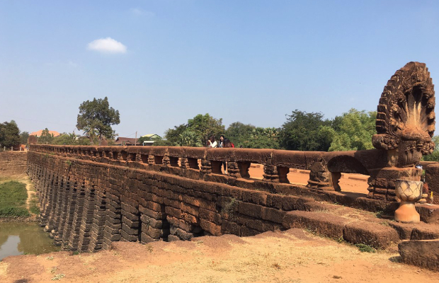 6-Day Cambodia Tour: Discover Siem Reap & Phnom Penh